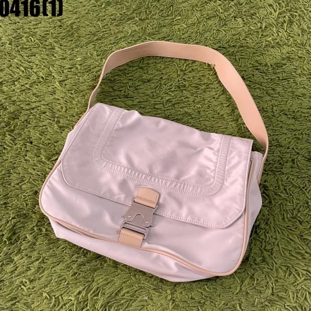 마뗑킴 크로스백