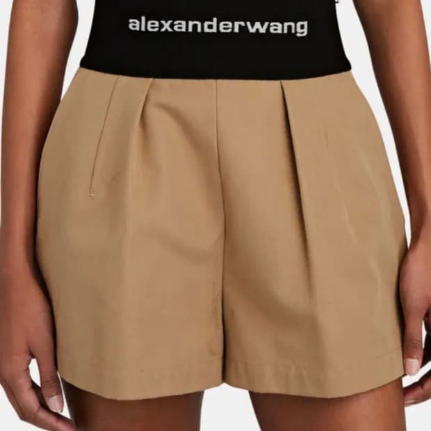 알렉산더왕 사파리 쇼츠 베이지