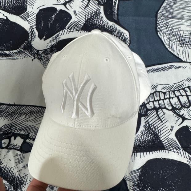 mlb 엠엘비  화이트 볼캡 