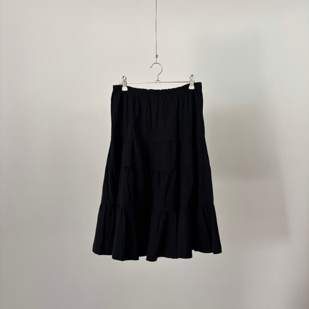 Tiered Shirring Volume Skirt