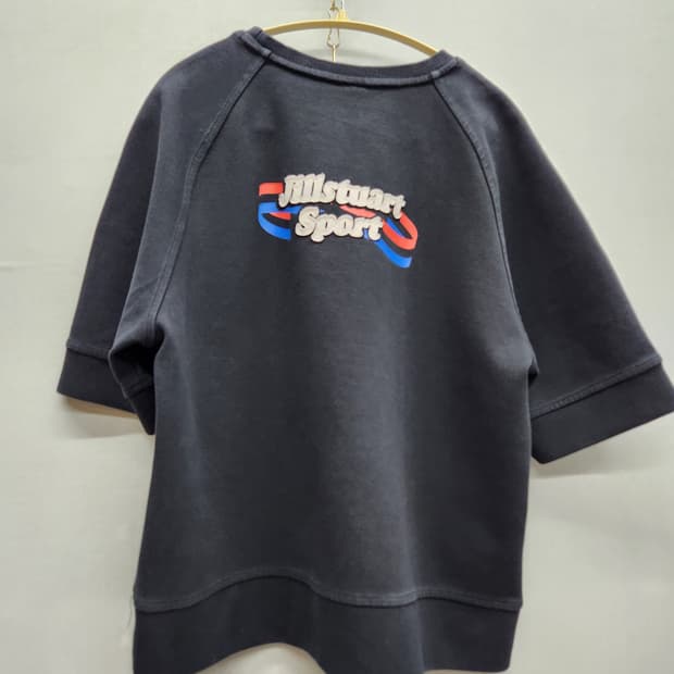 질스튜어트 스포츠 스펠아웃 로고 반팔티 95(M)