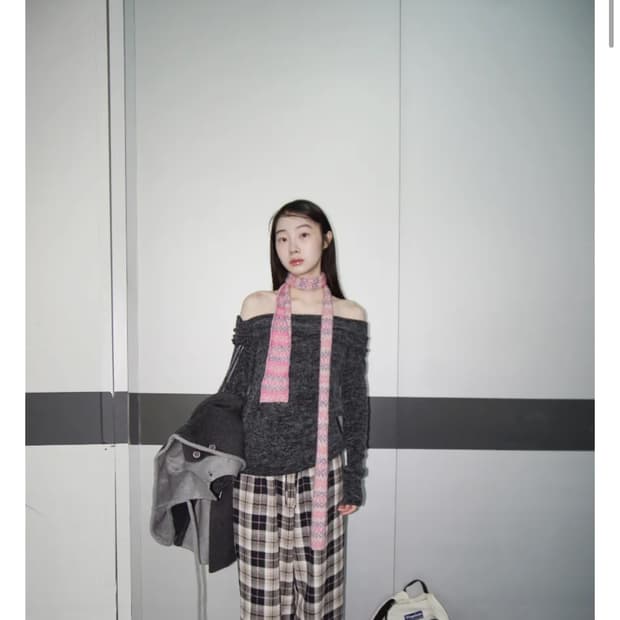 김아홉 코디 세트 셔링 오프숄더 팬츠