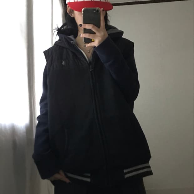 폴로 블랙 후드 패딩조끼