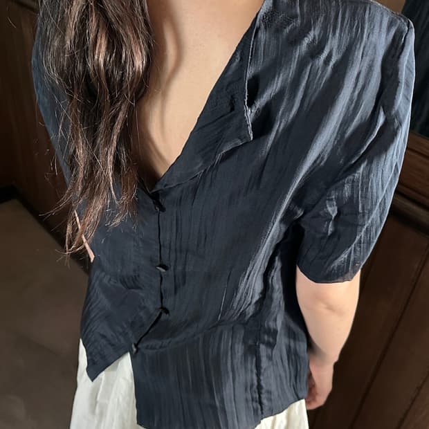 MARNI silk back-button blouse