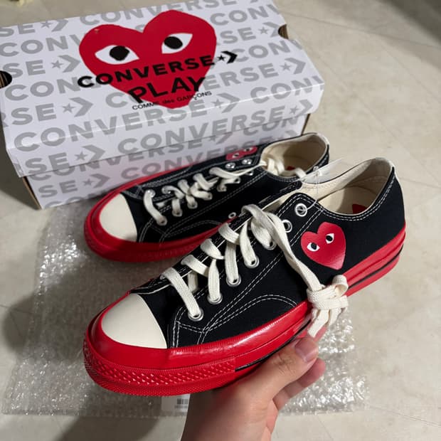 [새상품]컨버스x꼼데가르송 레드하트 척테일러 레드솔 265,270,275