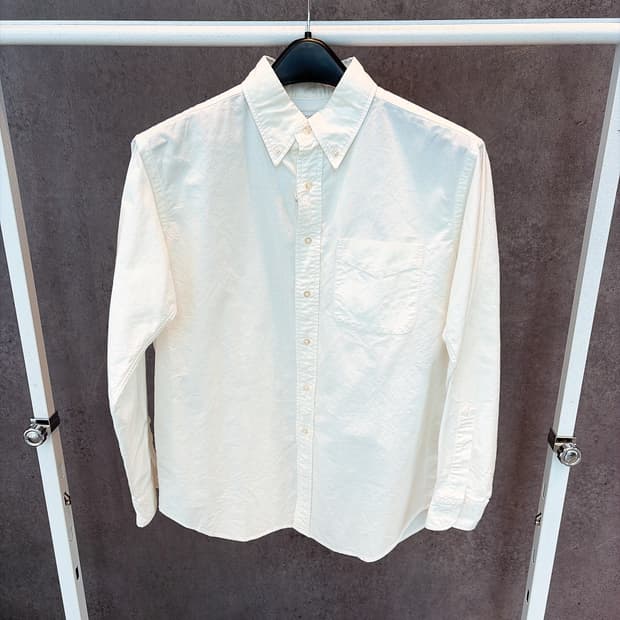 (정품/새상품) CIOTA 시오타 남성 오프화이트 옥스포드 B.D 셔츠