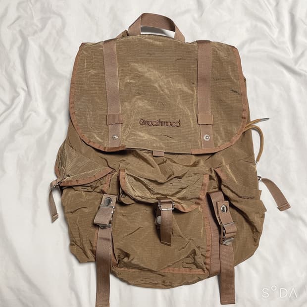Smoothmood 스무스무드 나일론 백팩 브라운