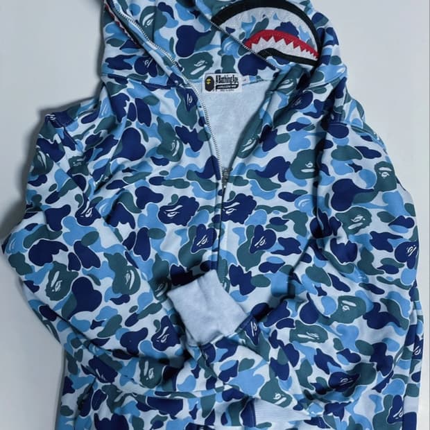 베이프 카모 풀 짚 후드집업