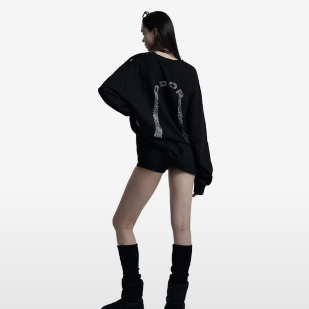 오도어 Cris box tee