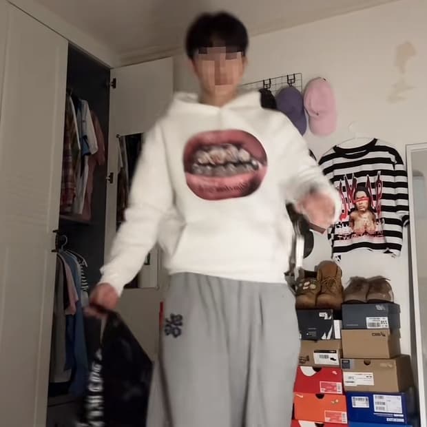 Vintage rip 후드 (임채윤 착용)