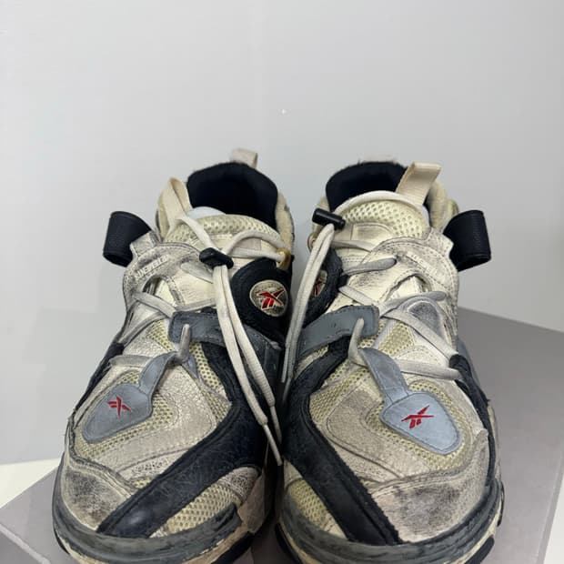  리복 X 베트멍 퓨리 유전자  265