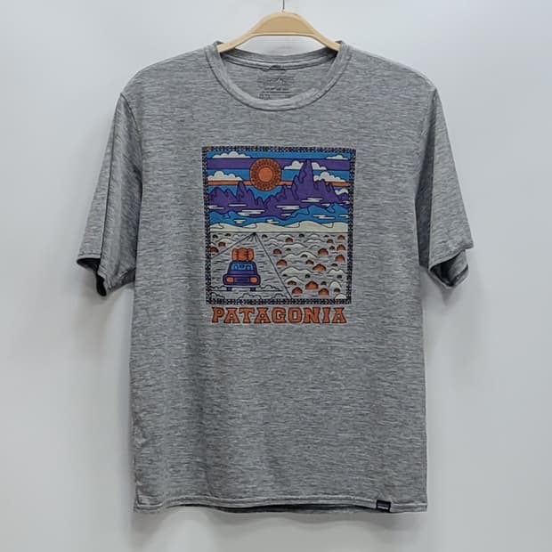 파타고니아 20SS 캐필린 쿨 테일러 그래픽 티셔츠 / 남 M 그레이
