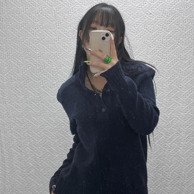 폴로 랄프로렌 모던캐주얼 반버튼 어깨패치 니트 M C08671