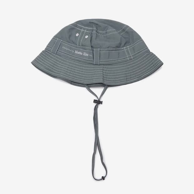 마뗑킴 스티치 사파리 버킷 햇 차콜