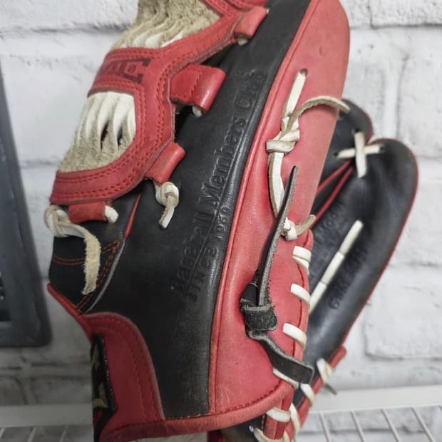 BMC 비엠씨 야구글러브 12인치 투수 올라운드용 YB42