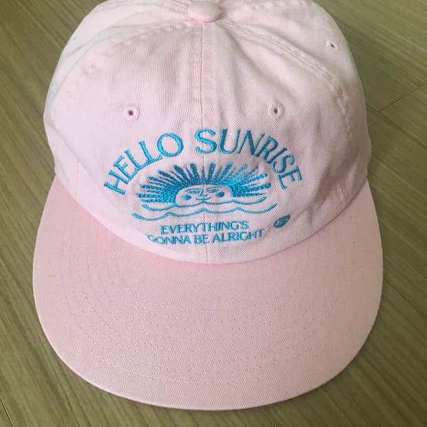 헬로선라이즈 볼캡 핑크