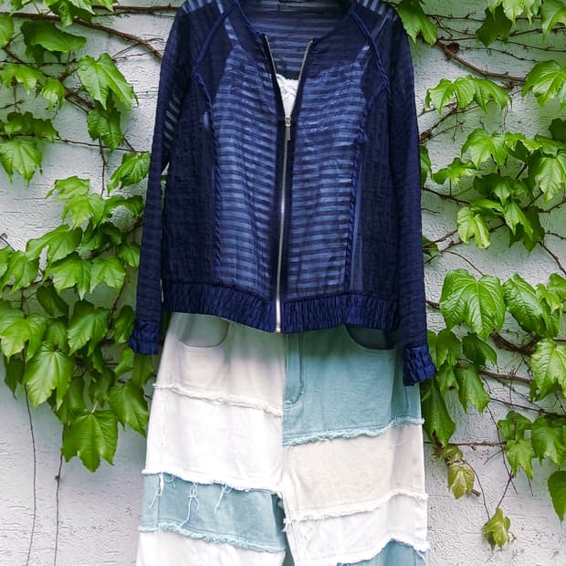 ZARA BASIC 딥 네이비 시스루 스트라이프 블루종 (L)