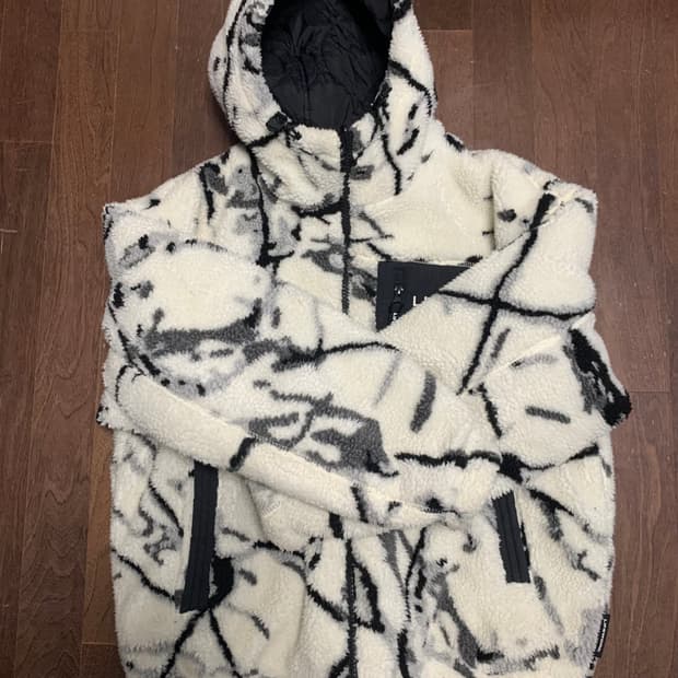 라이프워크 뽀글이 양면 리버시블 자켓