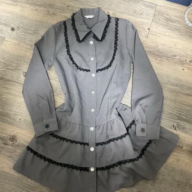 고스로리 고스룩 레이스 캉캉 버튼 원피스 