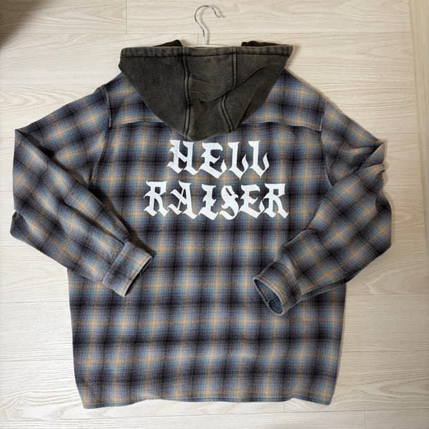 피어스 집업 후드 셔츠 m / 일본내수용