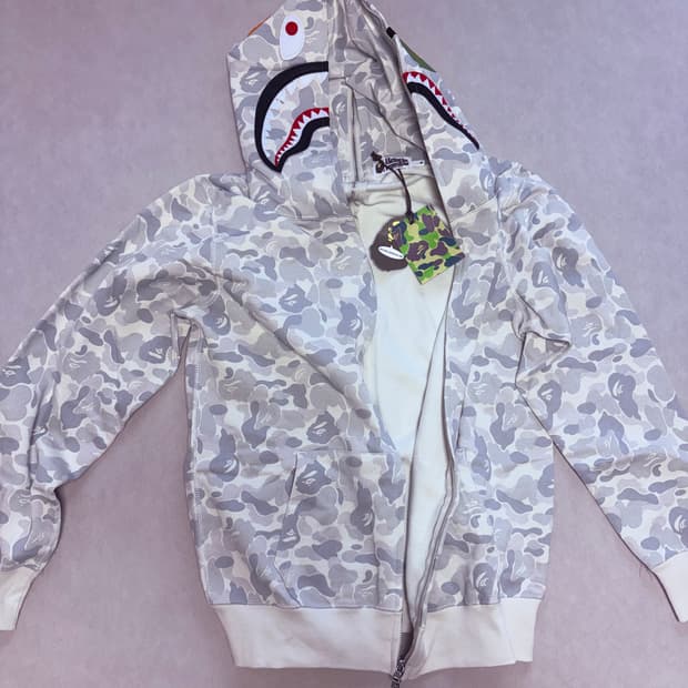 베이프 샤크후드 백계 새상품