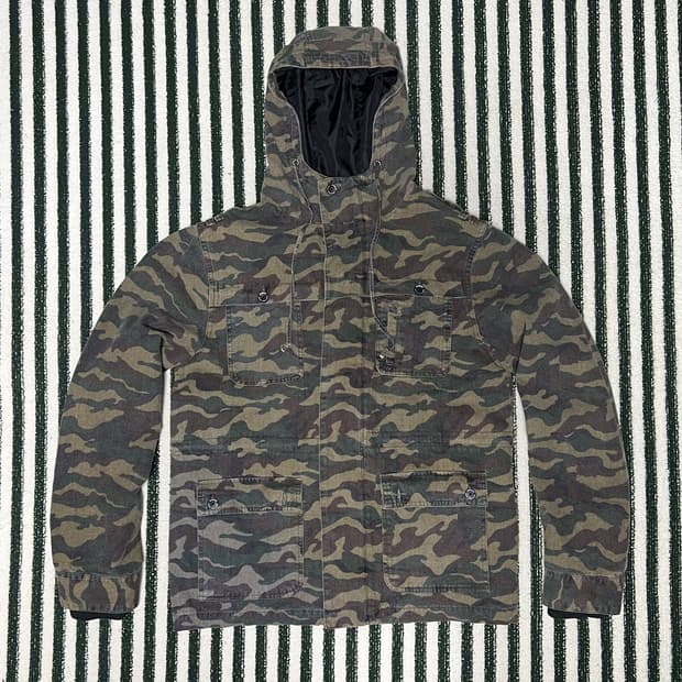 Oakley vintage camouflage hooded jacke