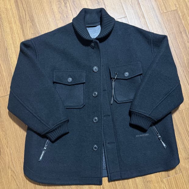 [L/XL] 앤드원더 울 쉐기 롱 자켓 블랙