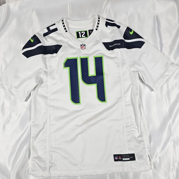 나이키박재범nfl시애틀