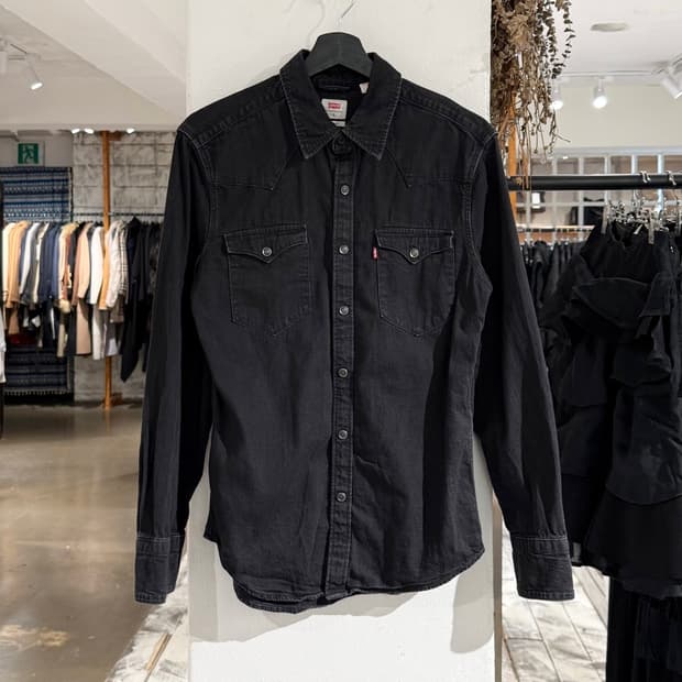 리바이스 블랙 데님 바스토우 웨스턴 셔츠