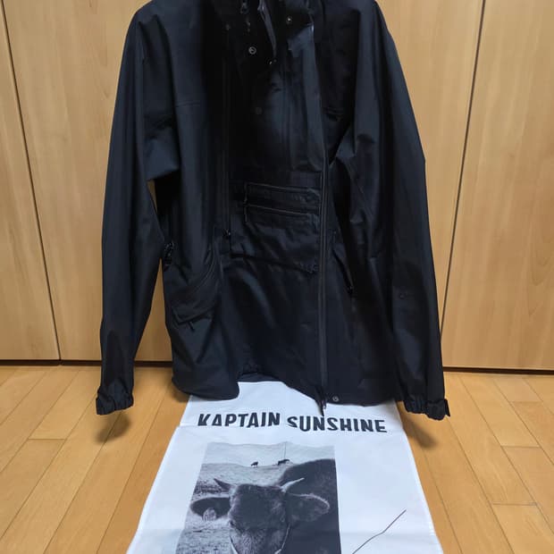 캡틴선샤인 x 골드윈 마운틴 자켓 블랙 40