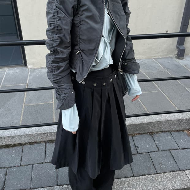 언발란스 버튼 랩스커트