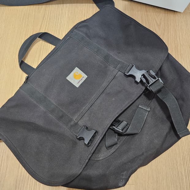 칼하트 가방
