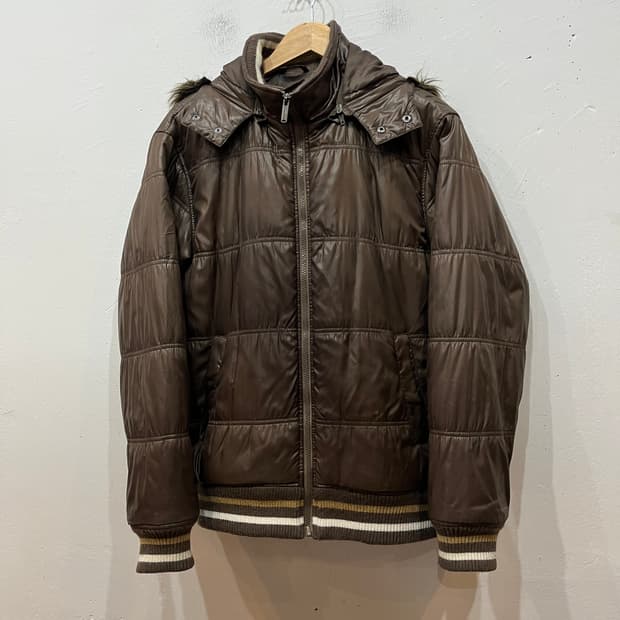 컨버스 재팬 브라운 퍼 패딩