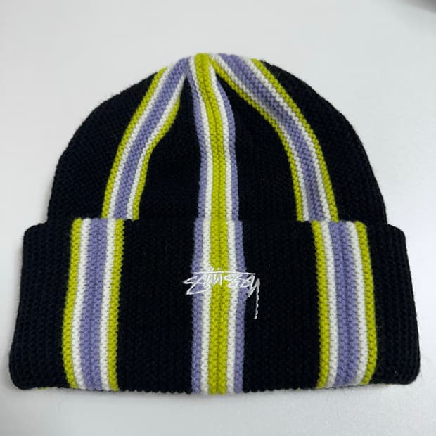 스투시 버티칼 스트라이프 비니 라임