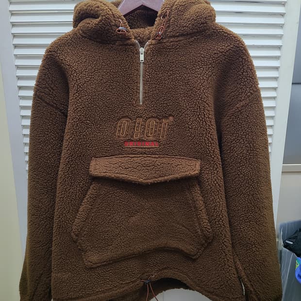 오아이오아이 반집업 후리스