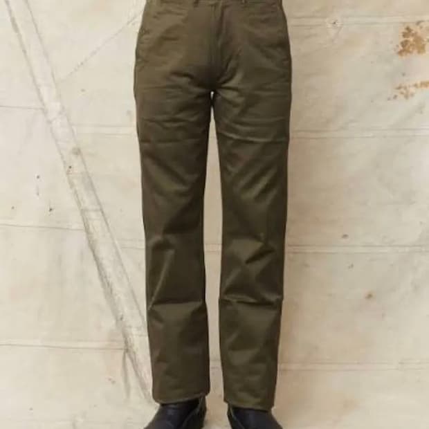 버즈릭슨 치노 br40025 올리브 새상품 38 판매합니다. 변색 있음