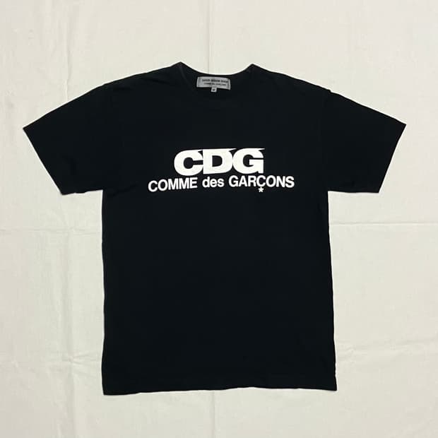 꼼데가르송 CDG 빅로고 티셔츠