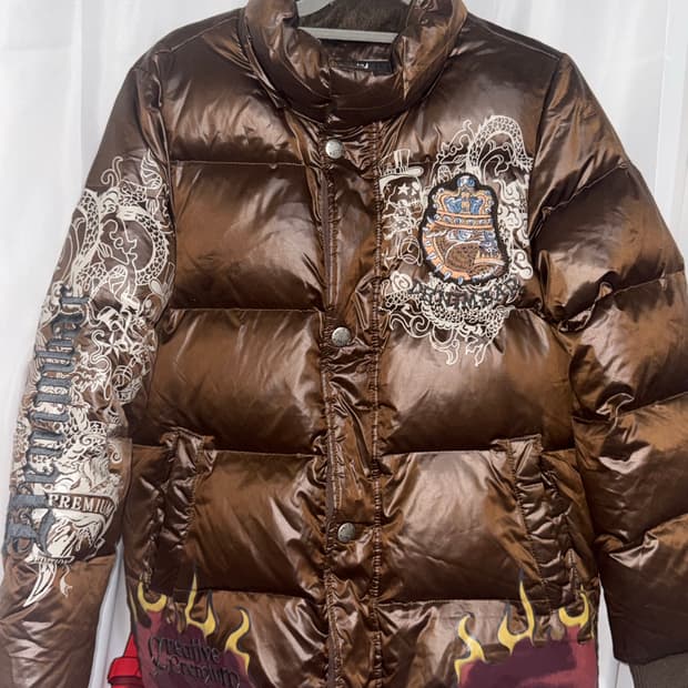 빈티지 올드스쿨 오리엔탈 y2k 글로시 패딩 점퍼