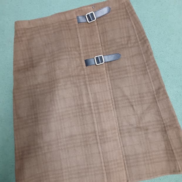 SYSTEM 브라운 모직 스커트 64-94