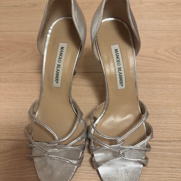 Manolo Blahnik 실버 오픈토