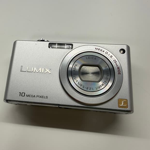 파나소닉 루믹스 DMC-FX35 실버 디카