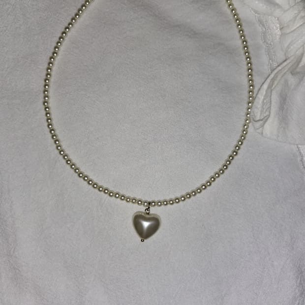 비비안st 하트 진주 목걸이