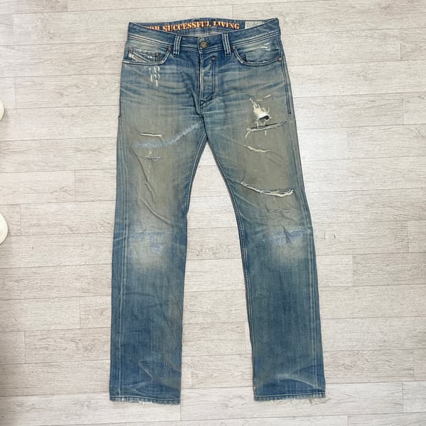 디젤 Regular slim straight 데님