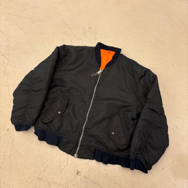 알파인더스트리 리버시블 ma-1