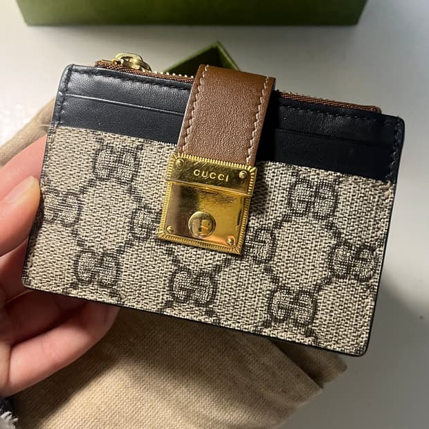 구찌 패들락 카드지갑