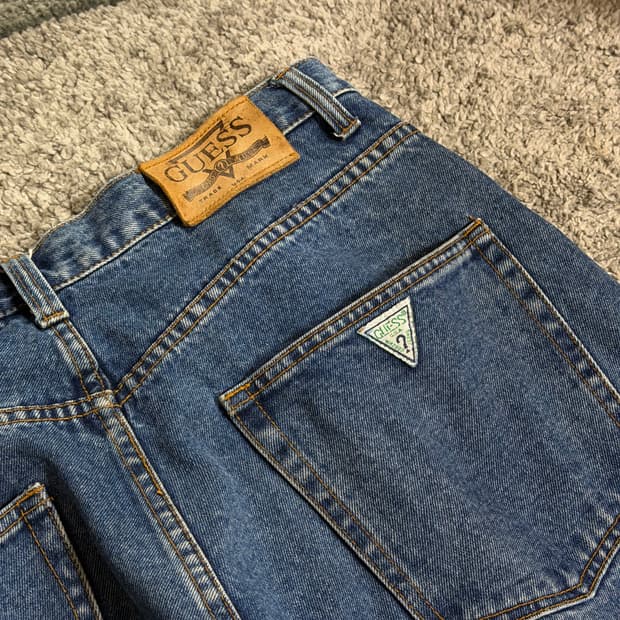 90s guess USA