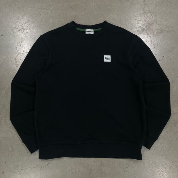 라코스테 블랙 컬러 박스 스몰 로고 맨투맨