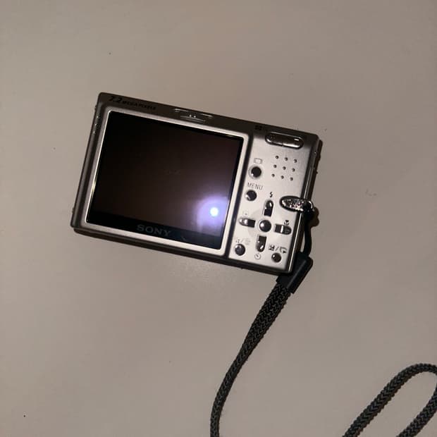 소니 사이버샷 빈티지 디카 dsc-t10