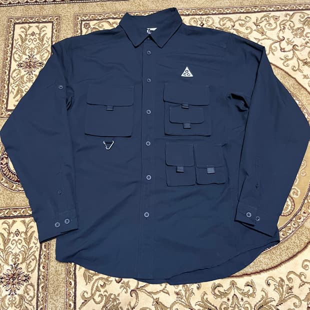 나이키 ACG 셔츠