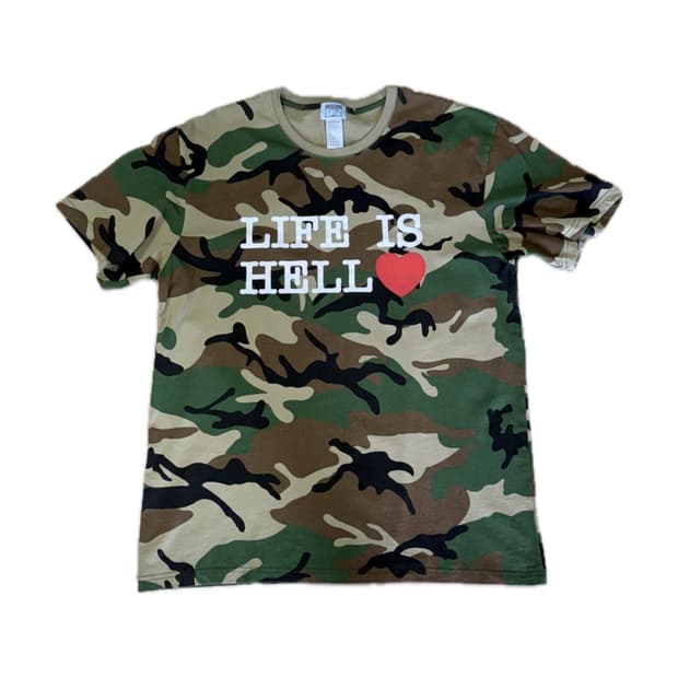 미디엄스 LIFE IS HELL Tee 카모